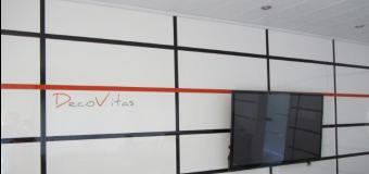 Wall decorations, unusual ideas in high gloss for self-adhesion