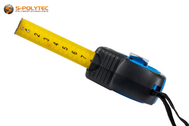 The robust tape measure has a metric measuring scale on both sides in accuracy class II