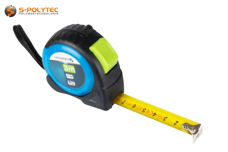 3 metre tape measure with automatic tape return and locking system suitable for left- and right-handers