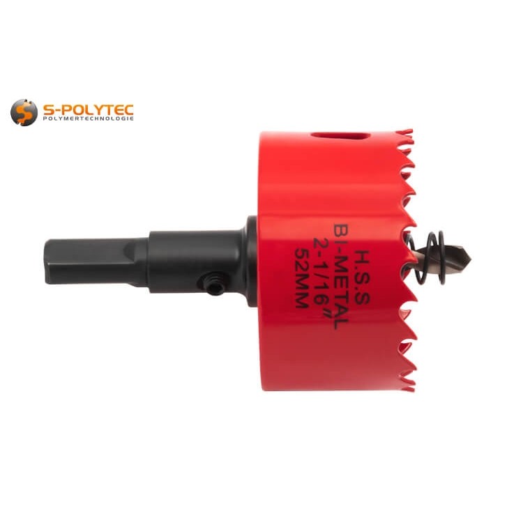 The hole saw with a diameter of 52mm achieves a cutting depth of 24mm in one pass