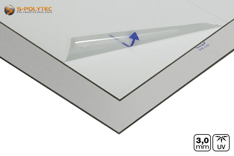 Aluminum composite panels with a matt surface on both sides