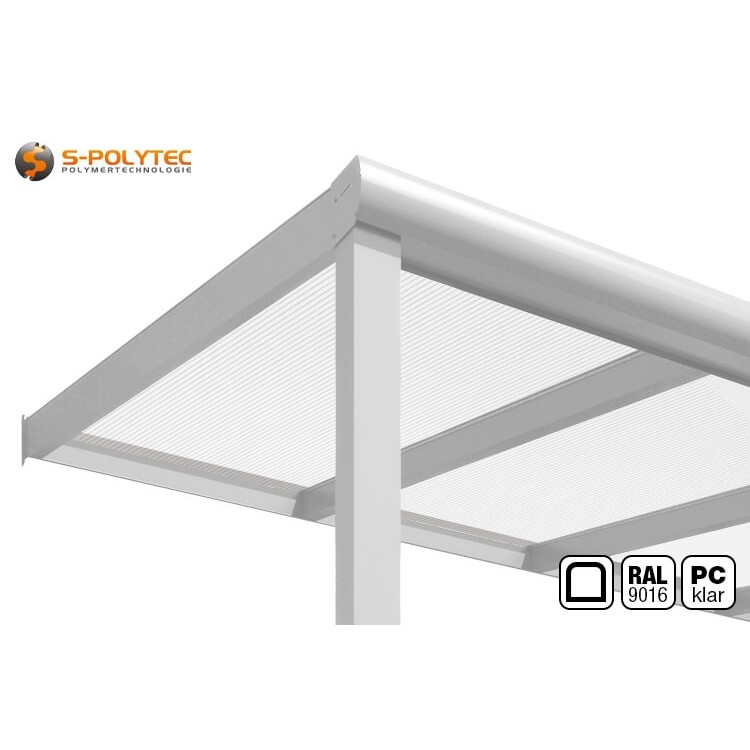 Terrace roof in RAL9016 (traffic white) with rounded aluminum profiles and polycarbonate double-skin sheets in transparent