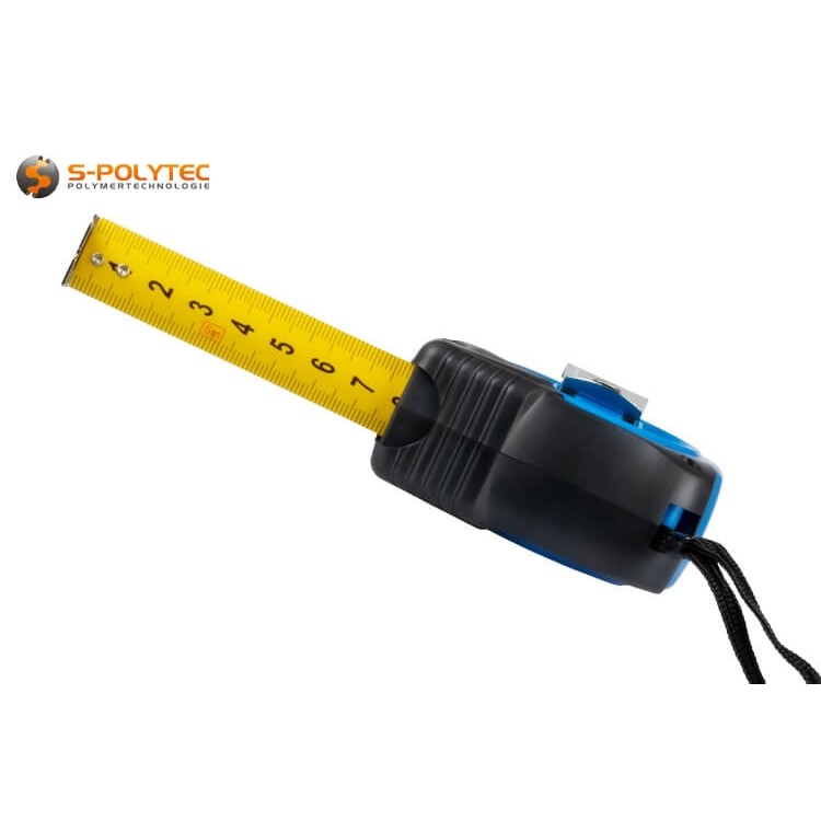 The robust tape measure has a metric measuring scale on both sides in accuracy class II