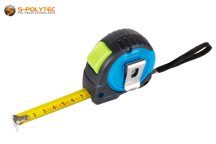 The 3 metre long and 16mm wide curved steel tape measure is nylon coated for maximum abrasion resistance