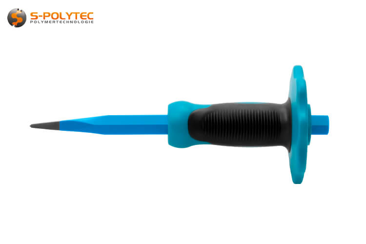 The wedge-shaped cutting edge is ideal for chiselling in stone, clinker or concrete
