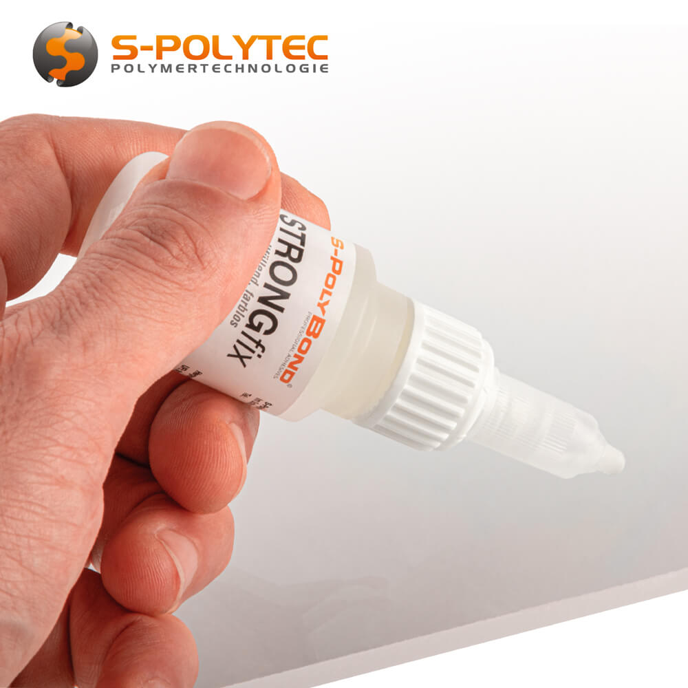 Our STRONGfix cyanoacrylate instant adhesive has very good adhesion properties for plastics, leather, EPDM, rubber, metals and many others