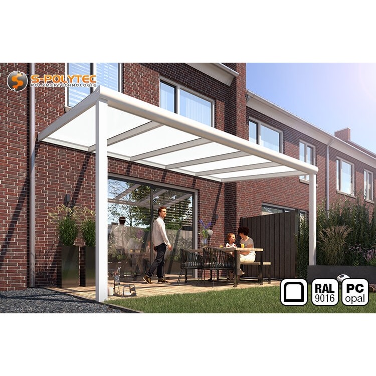 The rounded terrace roof made to measure in white with 16 mm double-skin polycarbonate sheet in frosted glass look
